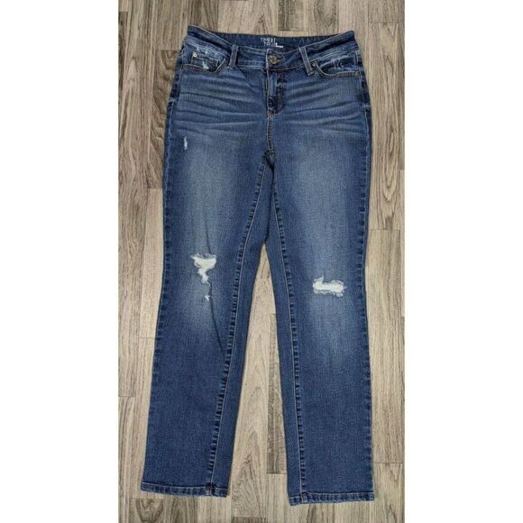 (3/$35) Time And Tru Size 6 Straight Distressed Embroidered Pockets Denim Jeans - Picture 1 of 11